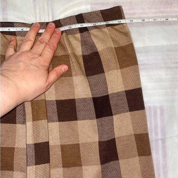 Plaid Mini Skirt - Brown and Tan - Picture 2 of 7